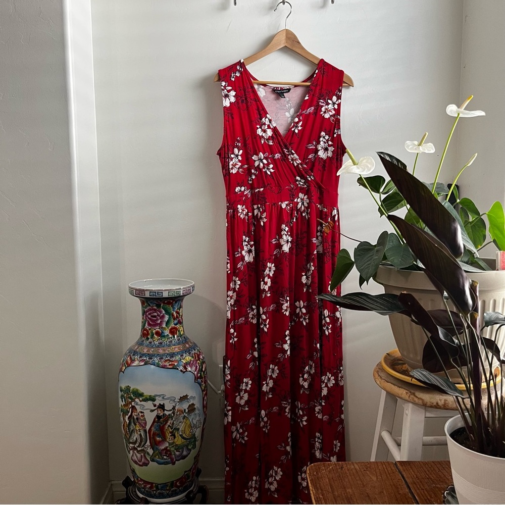 41 Hawthorn Adelina Red Floral Knit Sleeveless V-Neck Maxi Sundress Sz L EUC